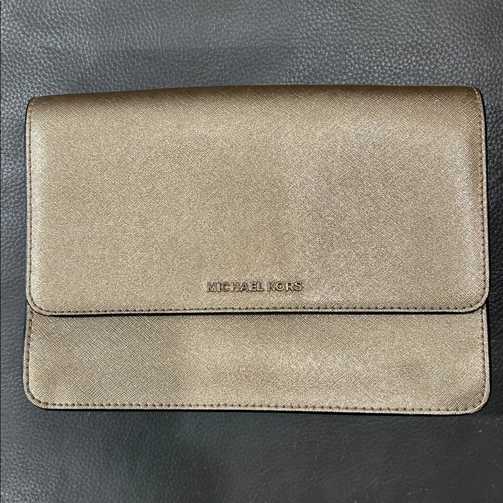 Michael Kors Jet Set Gold Crossbody Bag, (dimensions 9.5”x7”) - Picture 16 of 16